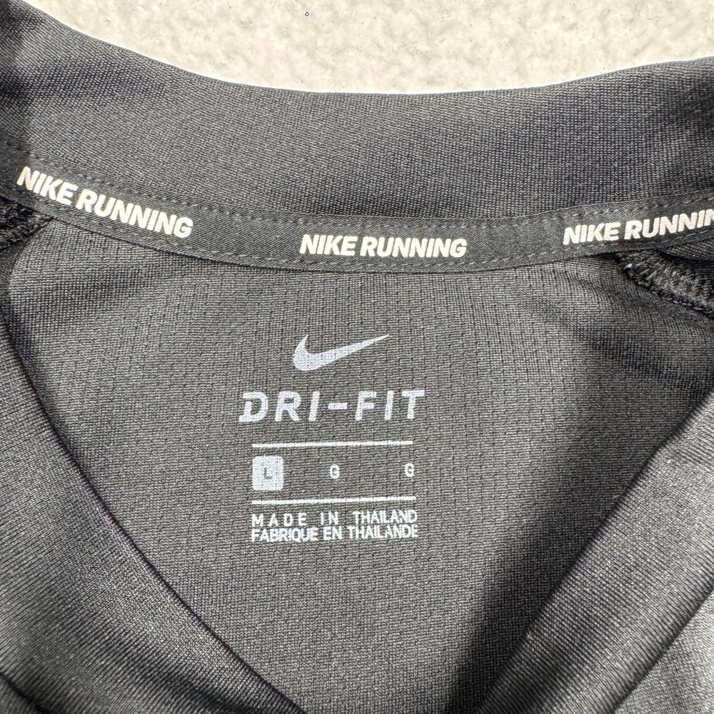 Nike Dri-FIT Running Long Sleeve Lightweight Sweater Shirt Black Women's Size L - Picture 3 of 9